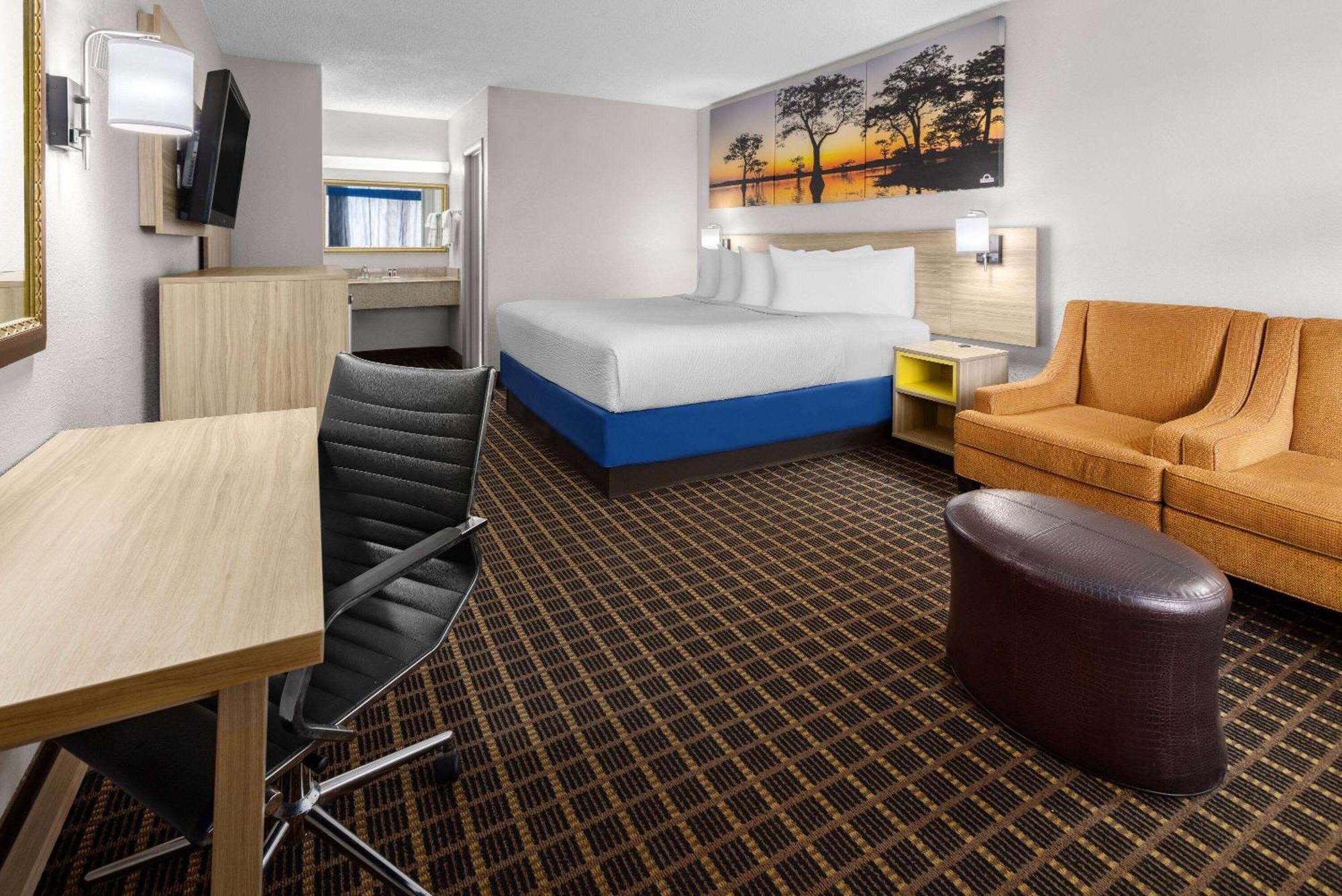 Days Inn By Wyndham Waycross Εξωτερικό φωτογραφία